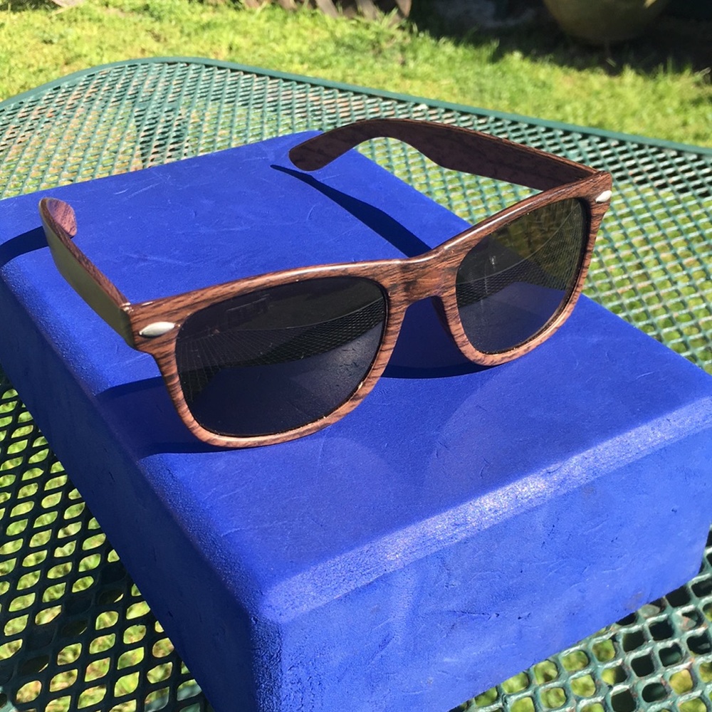 Woodgrain wayferer sunglasses